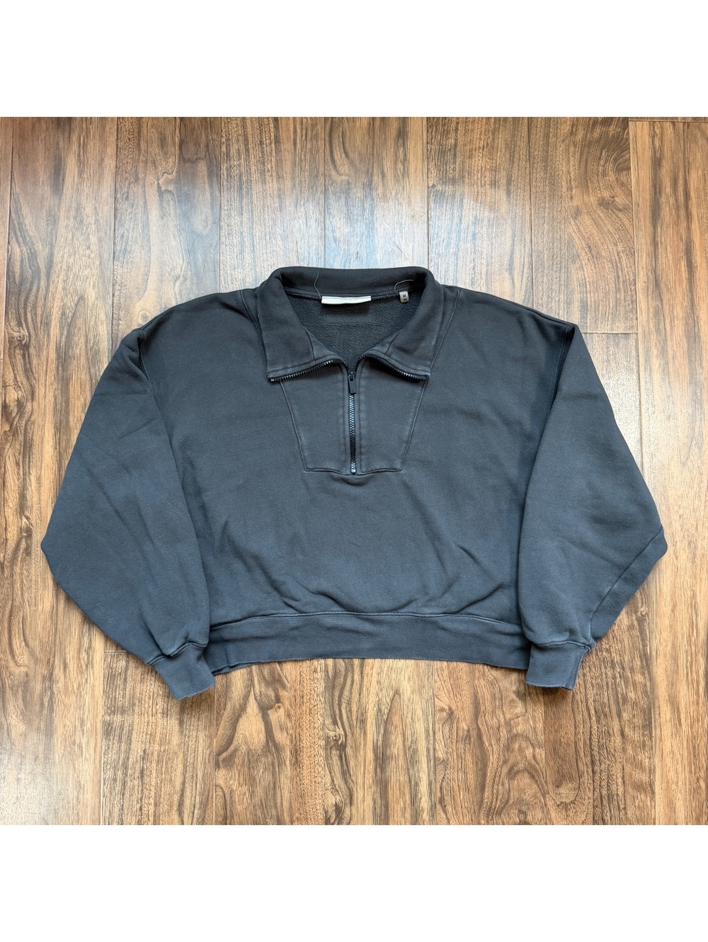 Fear of God Essentials Half Zip Sweatshirt Medium M Black Cropped Pullover